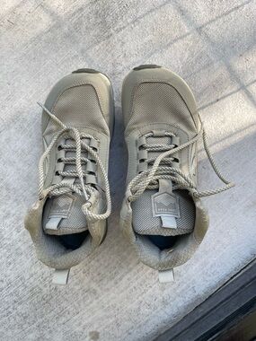 Hiking boots Size 6 Altra -Lone Peak - women’s (retail $150)